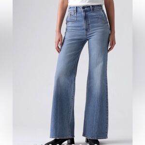 Levi’s Ribcage Bell Vintage NWT